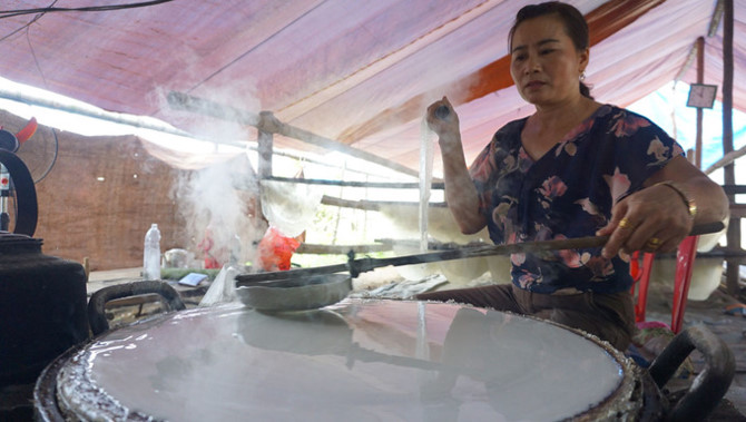 Nghề làm miến dong truyền thống nổi tiếng xứ Thanh