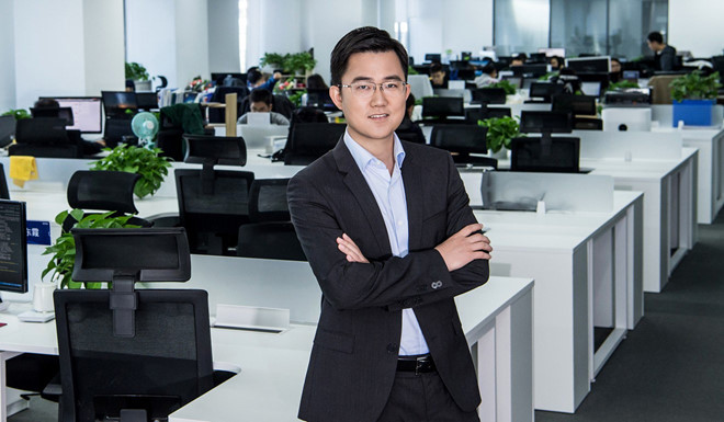 Sau nháºn dạng khuôn mặt, Trung Quốc thá» công nghệ nháºn dạng dáng Ä‘i - ảnh 1