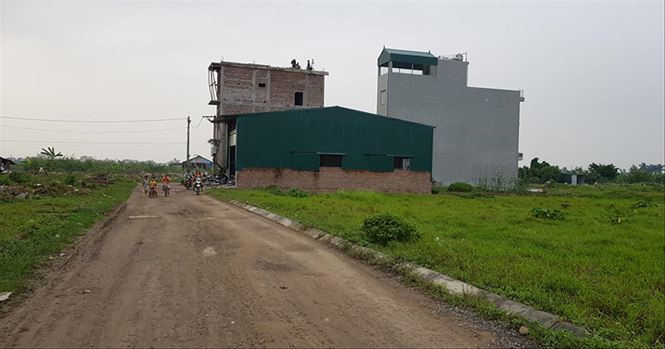 H&Atilde;&nbsp; N&aacute;&raquo;™i huy&aacute;&raquo;‡n l&Atilde;&ordf;n qu&aacute;&ordm;&shy;n, 