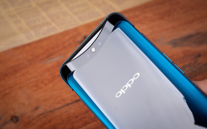 Chi 2 nam, the gioi Android da thoat khoi su am anh cua ‘tai tho’ hinh anh 3