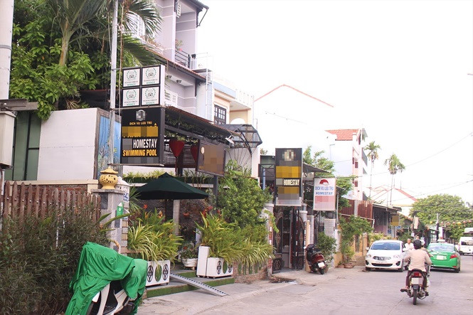Cháºt váºt du lịch Homestay: Nở rá»™ rồi… cầm chừng - ảnh 1