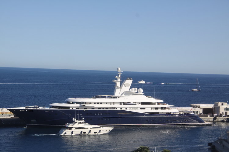 The Al Mirqab, a 0 million luxury yacht that can accommodate 24 people, was built for Qatar