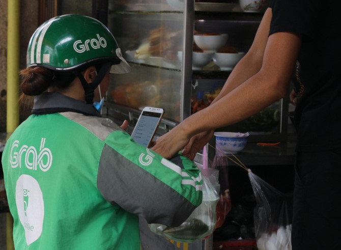 Hàng quán đắt khách nhờ lên app gọi món - Ảnh 4. Hàng quán đắt khách nhờ lên app gọi món - Ảnh 4.