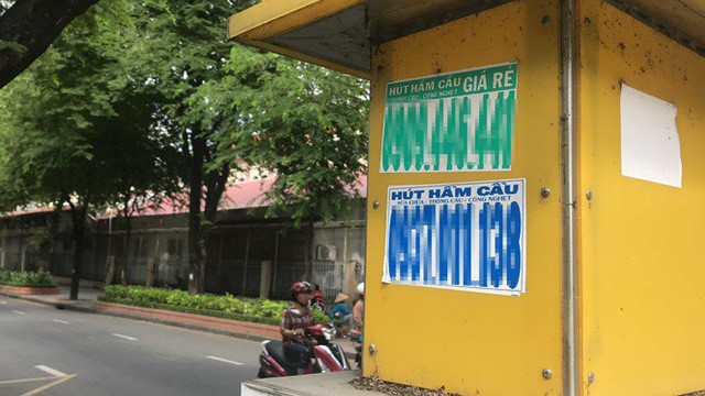 Cận cảnh những điểm đón taxi hoang phế ở Sài Gòn - Ảnh 7. Cận cảnh những điểm đón taxi hoang phế ở Sài Gòn - Ảnh 7.