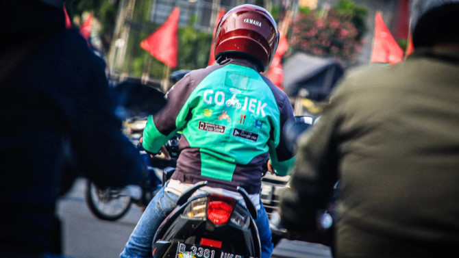 Grab hay Go-Jek se thang trong cuoc dua ‘sieu ung dung’ o Dong Nam A? hinh anh 2