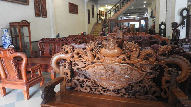 lang nghe ty phu dong ky doi dien nguy co bi 