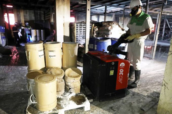 Hiện trường tẩy độc kho Rạng Đông