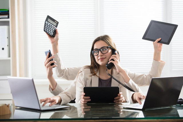 Giải quyết nhanh cả n&uacute;i việc như c&aacute;c tỷ ph&uacute; nhờ 10 mẹo quản l&yacute; thời gian kh&ocirc;n ngoan: Warren Buffett n&oacute;i kh&ocirc;ng với họp, Bill Gates viết ghi ch&uacute; - Ảnh 2.