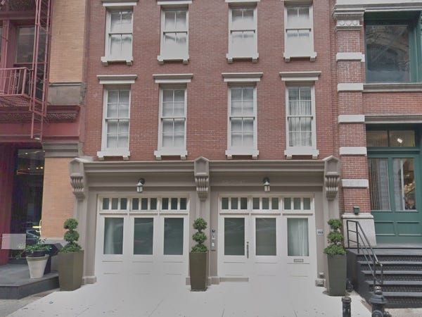 Căn biệt thự tại khu Tribeca - New York của nữ ho&agrave;ng nhạc đồng qu&ecirc;