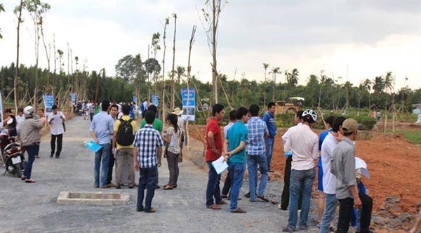 Bộ Xây dựng: Có thể xảy ra sốt đất cục bộ trong năm 2020 Thị trường bất động sản 2020 có thể tiếp tục xảy ra sốt đất cục bộ. Ảnh: Kinhtedothi.vn