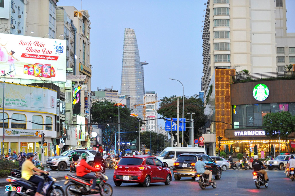 Duong pho TP.HCM dong duc trong thoi gian cach ly toan xa hoi hinh anh 5 SGDD_zing_13_.JPG