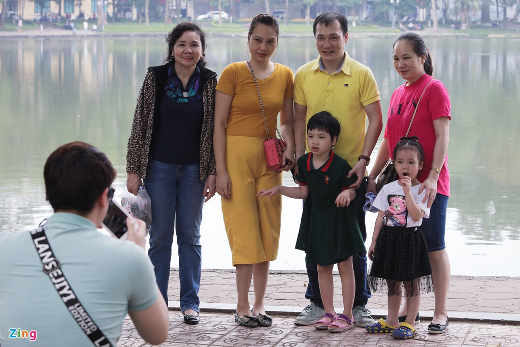 Ky nghi le khac la o Ha Noi hinh anh 11 12_zing.jpg