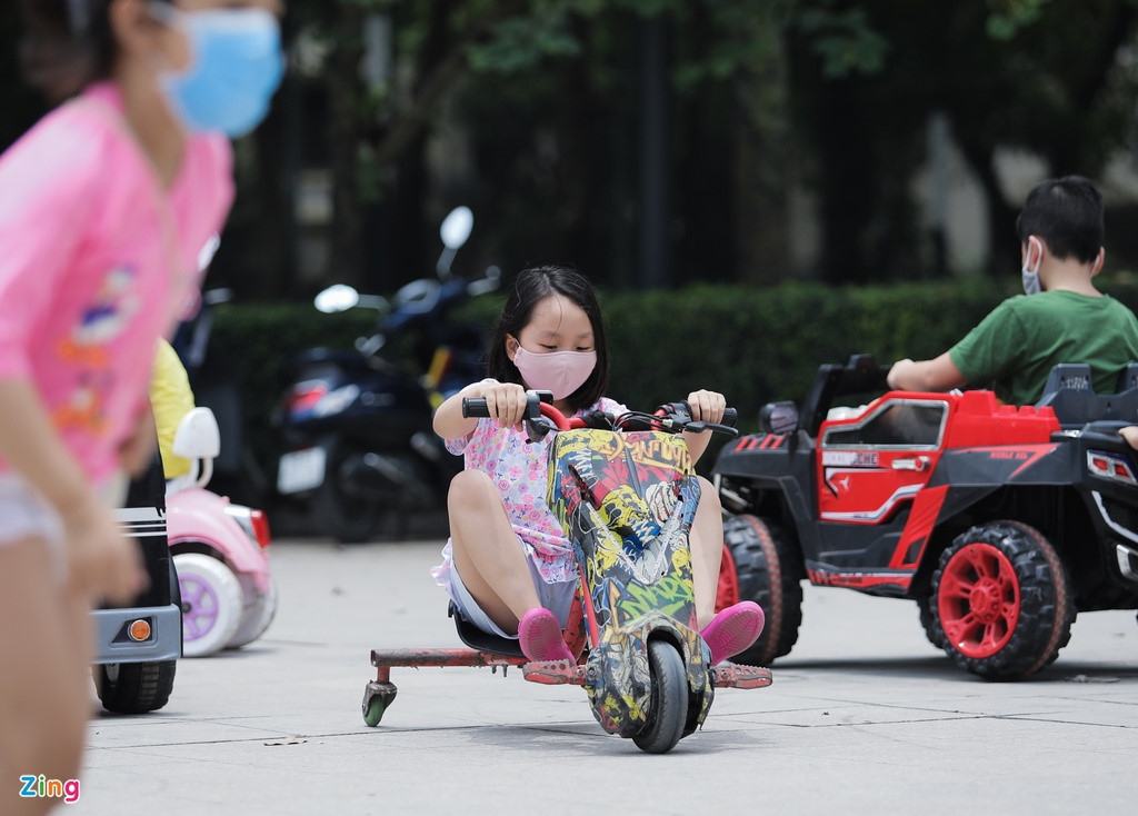 Ky nghi le khac la o Ha Noi hinh anh 9 17_zing.jpg