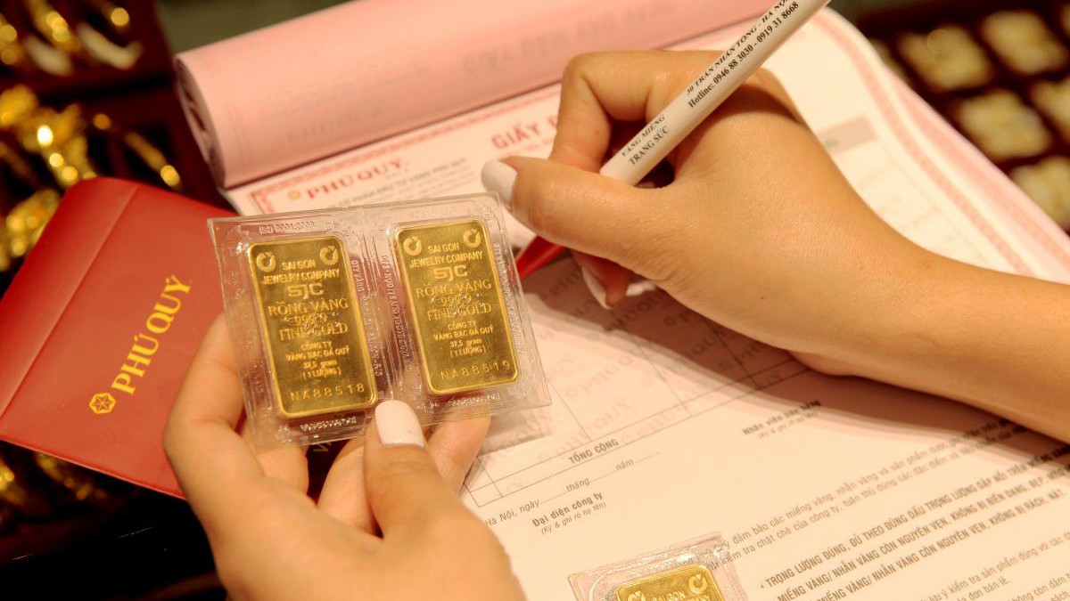 Thu hẹp khoảng cách giá vàng trong nước và thế giới