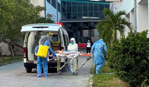 Đà Nẵng xét nghiệm trên diện rộng, Huế, Hà Nội, TP.HCM có nguy cơ cao trong lây nhiễm COVID-19
