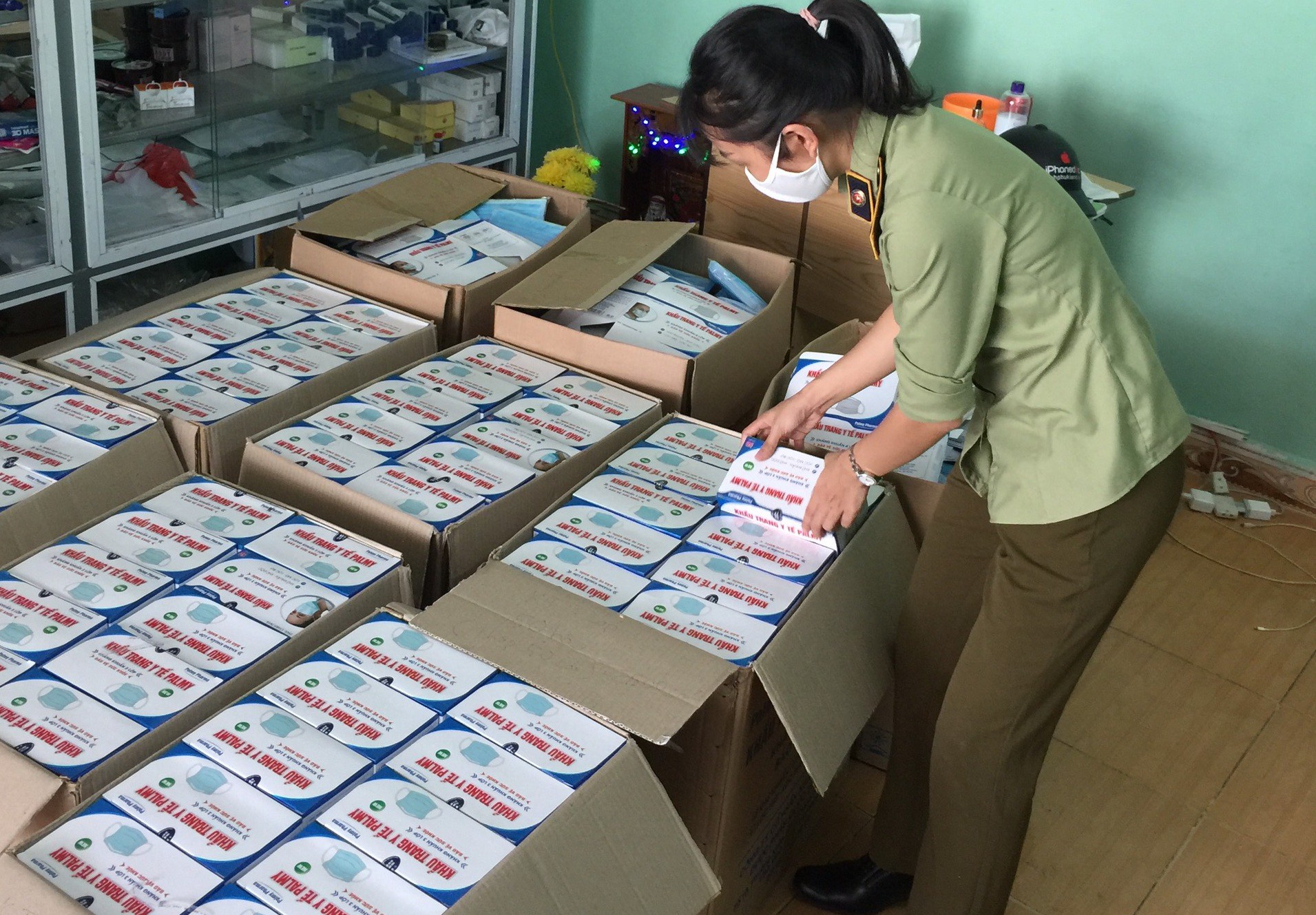 Đà Nẵng: Tạm giữ hơn 31.000 khẩu trang không rõ nguồn gốc