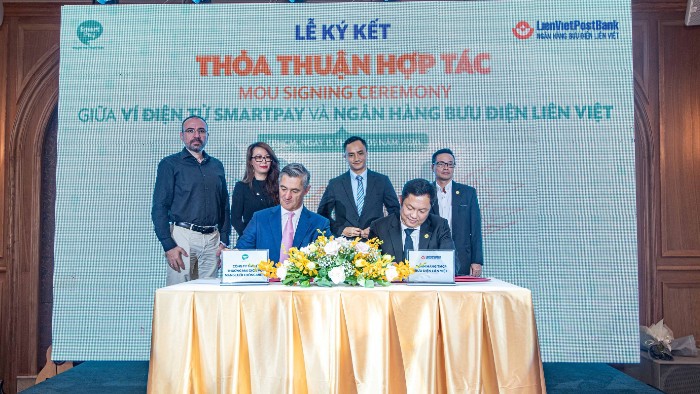 LienVietPostBank hợp tác SmartNet, đơn vị sở hữu ví điện tử SmartPay