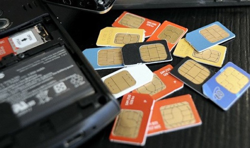 Lực lượng Quản lý thị trường vào cuộc kiểm tra sim kích hoạt sẵn