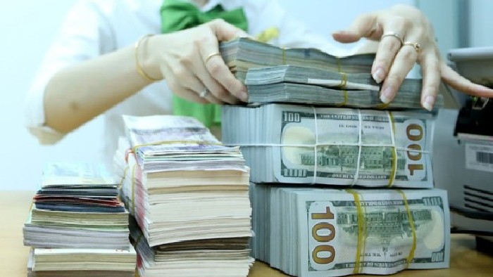 Ngân hàng Nhà nước có thể hạn chế mua USD, VND sẽ tăng giá?