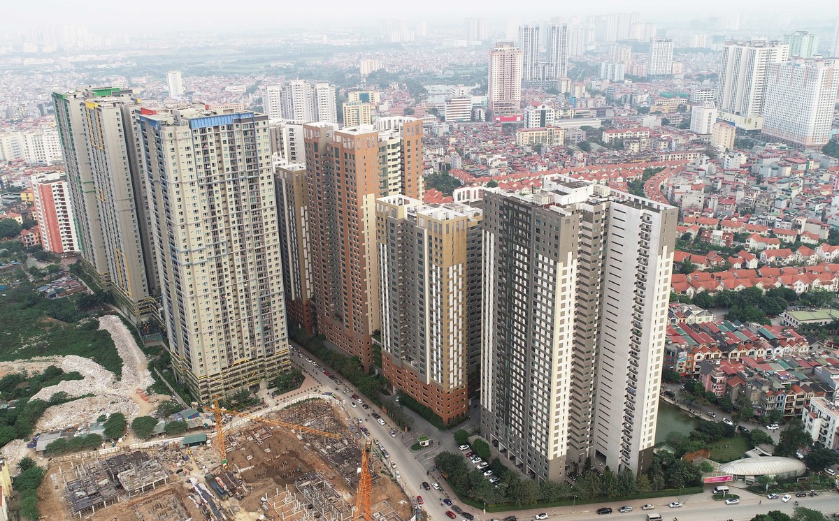 Đua nhau đầu tư ra Hà Nội, điều gì chờ đợi các “ông lớn” bất động sản TP.HCM?