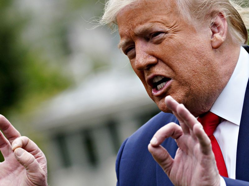 Tổng thống Trump quyết điều tra gian lận bầu cử và con trai ông Joe Biden