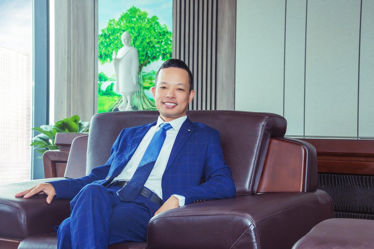 Từ nhiệm mọi chức vụ tại BB Group từ tháng 1/2021, ông Lê Hồng Phương giữ chức Chủ tịch Kienlongbank
