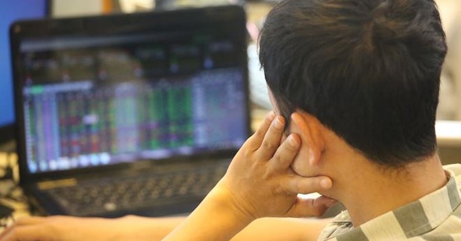 VN-Index có thể lên 1.370 điểm trong tháng 5, dòng tiền “tươi” sẽ đẩy thị trường đi xa hơn