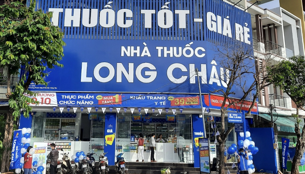Dịch COVID-19 bùng phát lần thứ 4, FPT Retail lãi đậm nhờ bán laptop, thuốc
