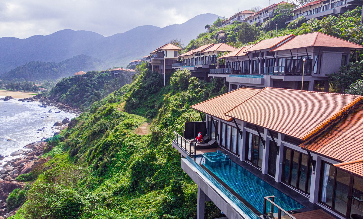 Biệt thự có hồ bơi riêng sang trọng tại Banyan Tree Lăng Cô