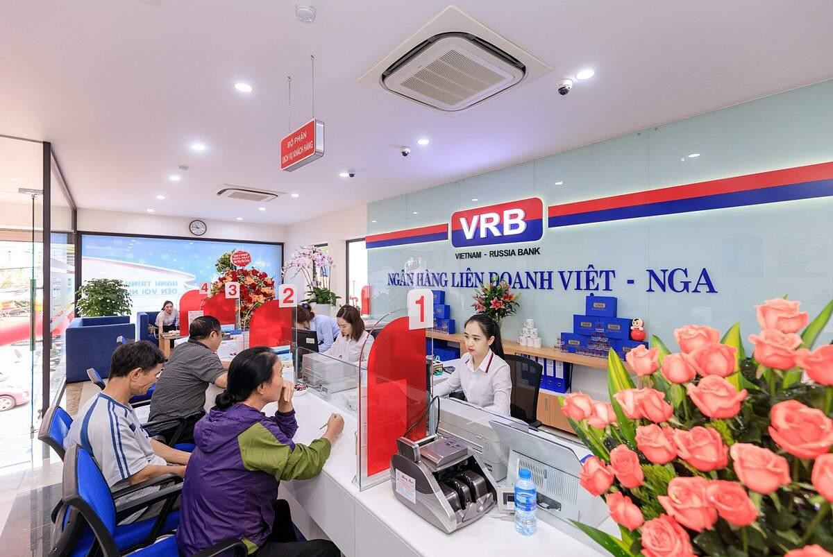 VRB hiện là ngân hàng duy nhất có giấy phép tham gia kênh thanh toán riêng sang Liên bang Nga, cung cấp dịch vụ chuyển tiền song phương trực tiếp Việt - Nga