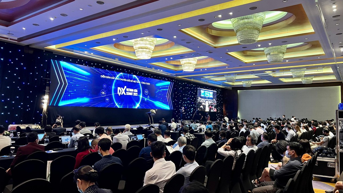 Toàn cảnh Diễn đàn cấp cao chuyển đổi số Vietnam - Asia DX Summit 2022.