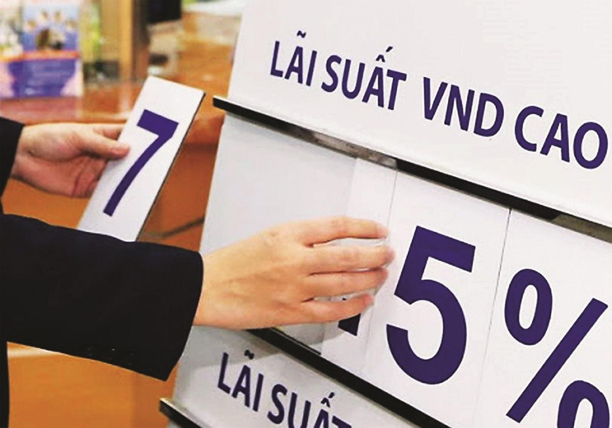 Lãi suất huy động đang tăng tại nhiều nhà băng (Ảnh minh họa)