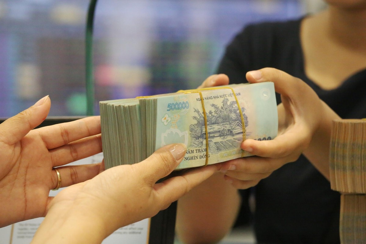 Tín dụng đã tăng 9,35% nửa đầu năm, giới hạn còn lại không nhiều và là một hạn chế nhất định với chương trình hỗ trợ lãi suất (Hình minh họa).
