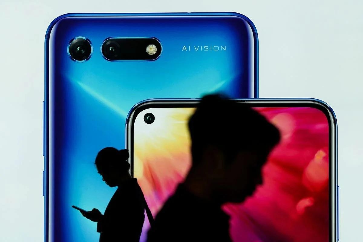 Người dùng cắt giảm chi phí nâng cấp smartphone trong khó khăn kinh tế