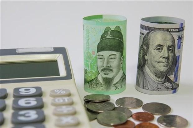 Đồng won Hàn Quốc đã trượt dốc sau quyết định mới nhất của Fed về việc tăng lãi suất lần thứ ba liên tiếp trong năm 2022. (Ảnh: THX/TTXVN)