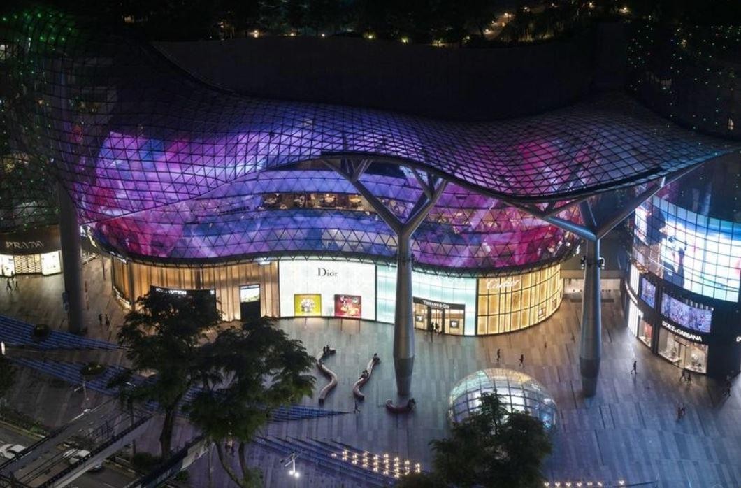 Những cửa hàng sang trọng ở Orchard, Singapore.