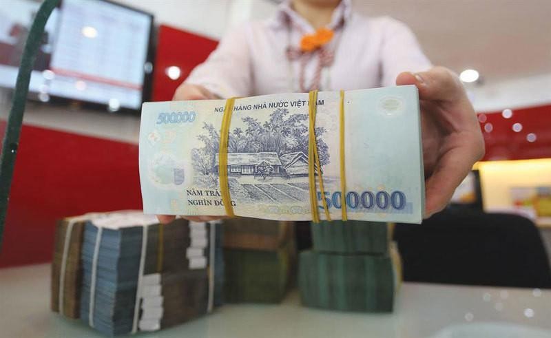 Thay vì sử dụng biện pháp hành chính là trần tín dụng, chuyên gia cho rằng, NHNN có thể cân nhắc sử dụng các công cụ mang tính thị trường hơn (Hình minh họa).