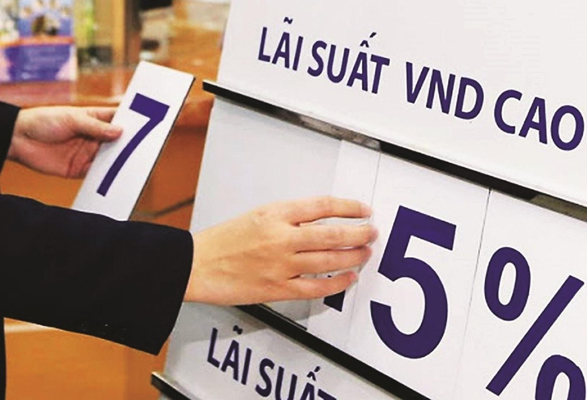 Áp lực lên mặt bằng lãi suất tiếp tục ở mức cao