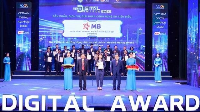 MB được vinh danh tại Giải thưởng Chuyển đổi số Việt Nam 2022