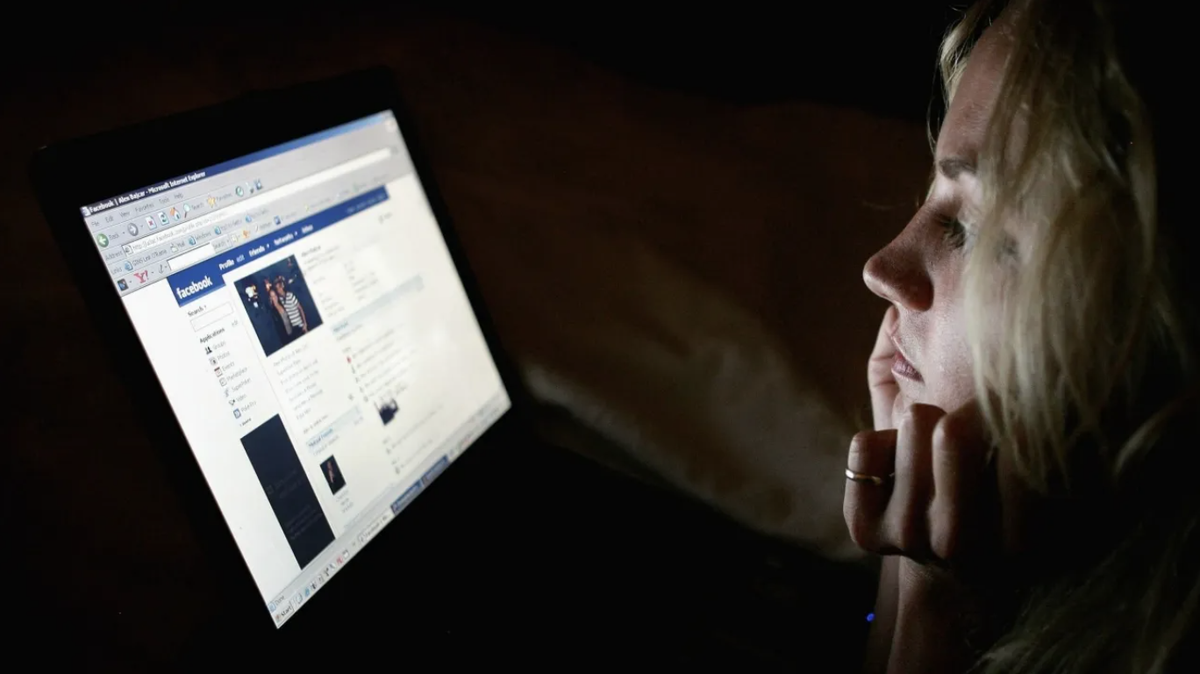 Meta muốn người dùng trang bị kiến thức để sử dụng Facebook an toàn