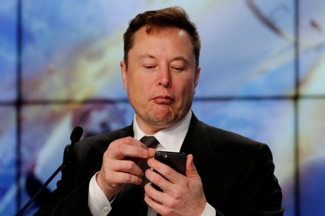 Elon Musk mất 11 tỷ USD sau một đêm