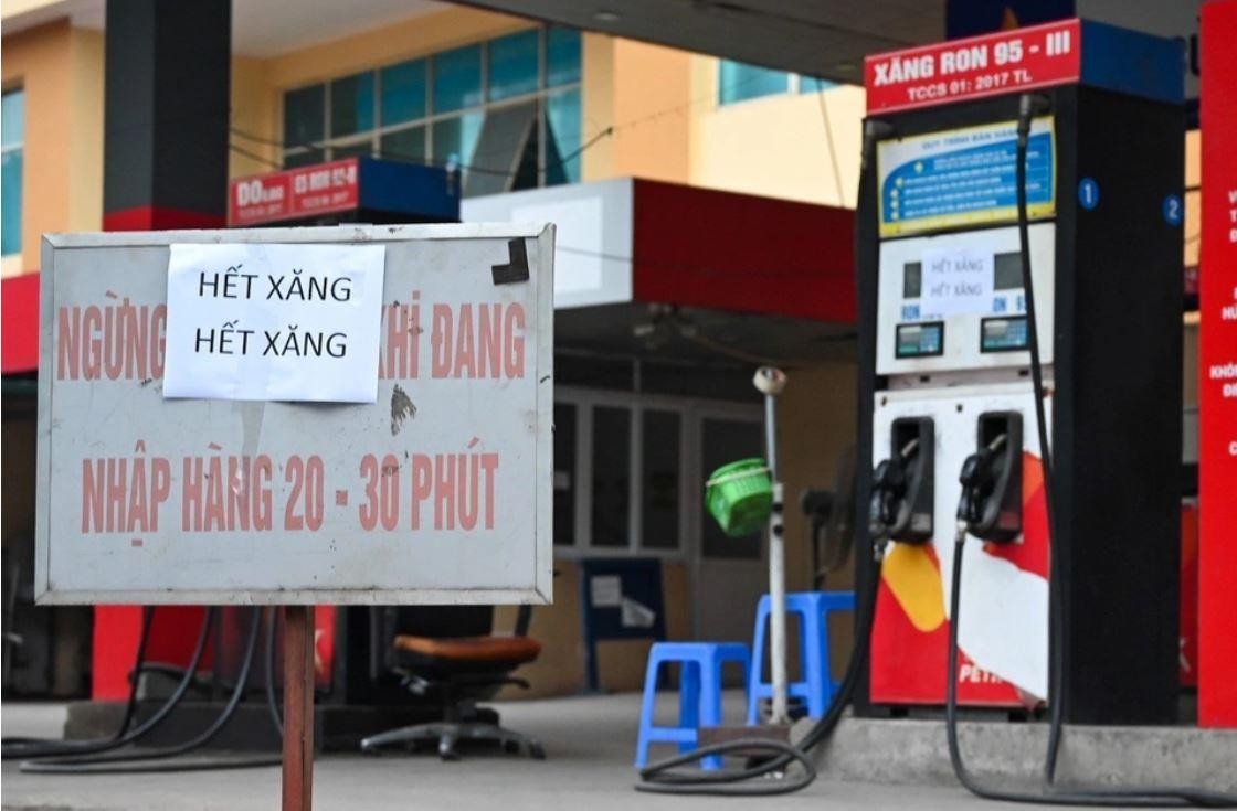Các doanh nghiệp bán lẻ đang gặp khó khăn về nguồn cung lẫn chiết khấu. Ảnh: Đức Anh.