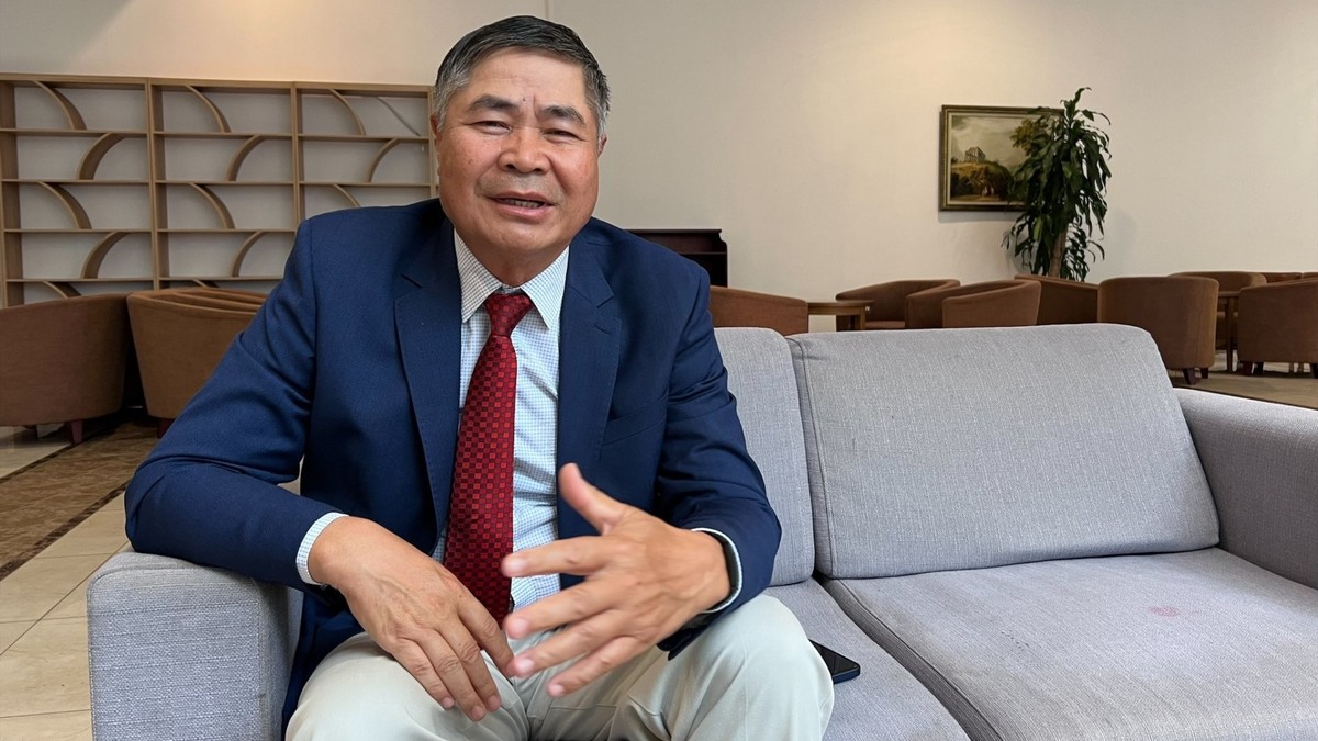 Đại sứ Đoàn Xuân Hưng