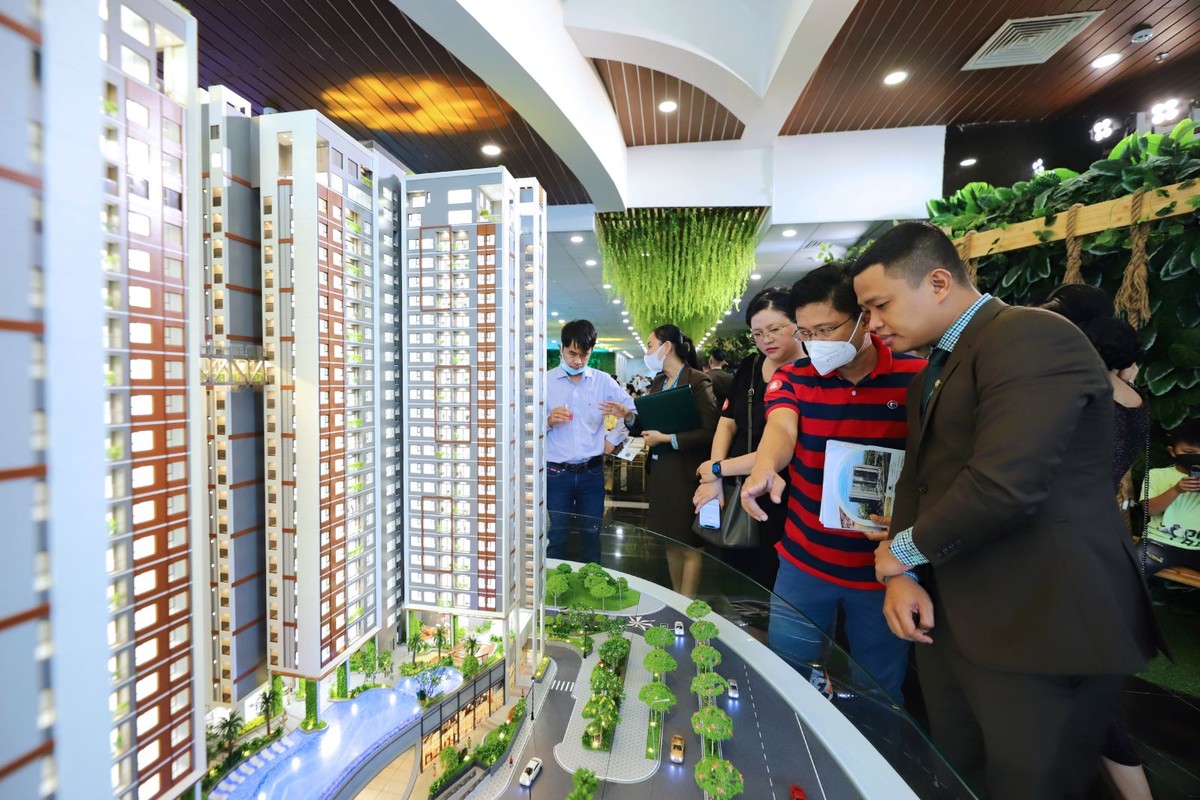 Nhu cầu mua BĐS vẫn được nhiều nhà đầu tư quan tâm, chờ "bắt đáy"