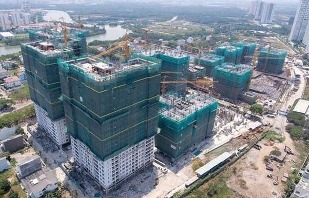 Giao dịch sụt giảm đẩy doanh nghiệp bất động sản đến khó khăn
