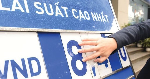 Lãi suất tiền gửi hạ nhiệt, kênh đầu tư này vẫn hút khách hàng