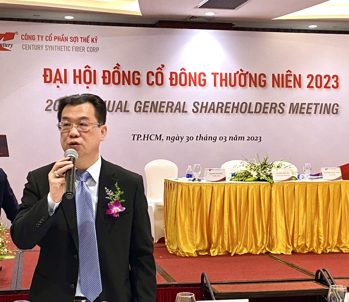 Ông Đặng Triệu Hòa, CEO STK chia sẻ với cổ đông tại ĐHĐCĐ thường niên 2023