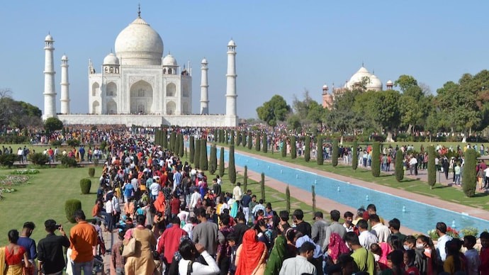 Ấn Độ khó có thể vượt Trung Quốc trong lĩnh vực du lịch