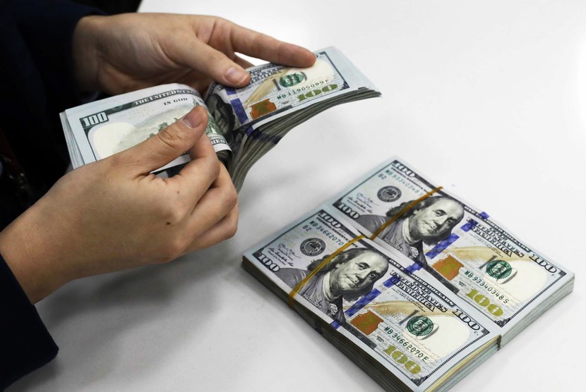 Tỷ giá USD/VND quay đầu giảm tại các ngân hàng thương mại.
